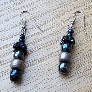 Vintage Etsy Blue/Black Iridescent Beaded Drop Dangle Earrings